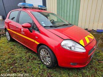 2009-fiat-punto-1393064-44208683