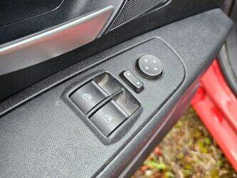 2009-fiat-punto-1393064-44208688