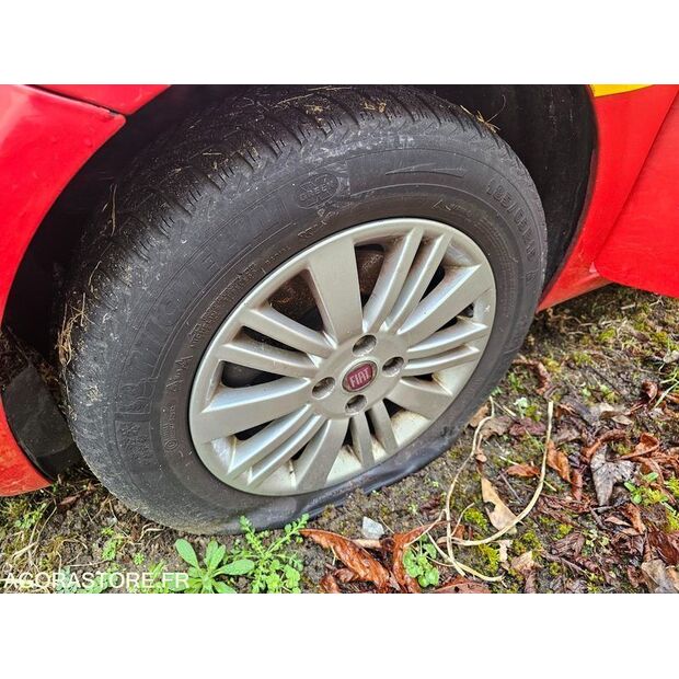 2009 Fiat Punto-44208695