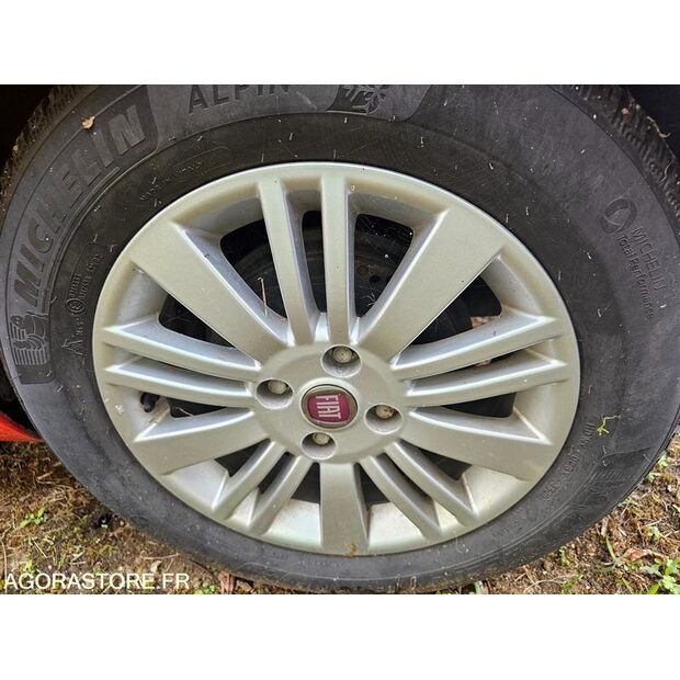 2009 Fiat Punto-44208705