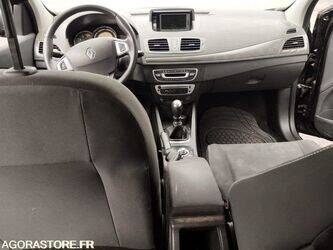 2012-renault-megane-1393068-44208762