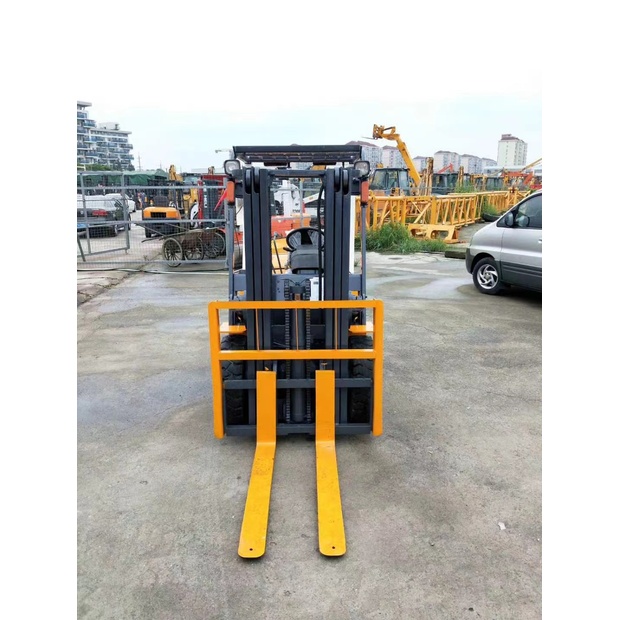 2023 TCM FD30-44209012