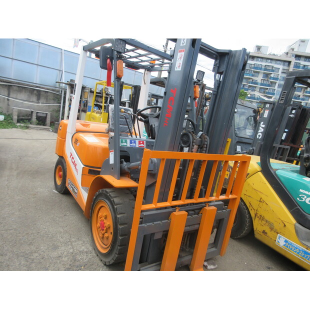 2023 TCM FD35-44209022