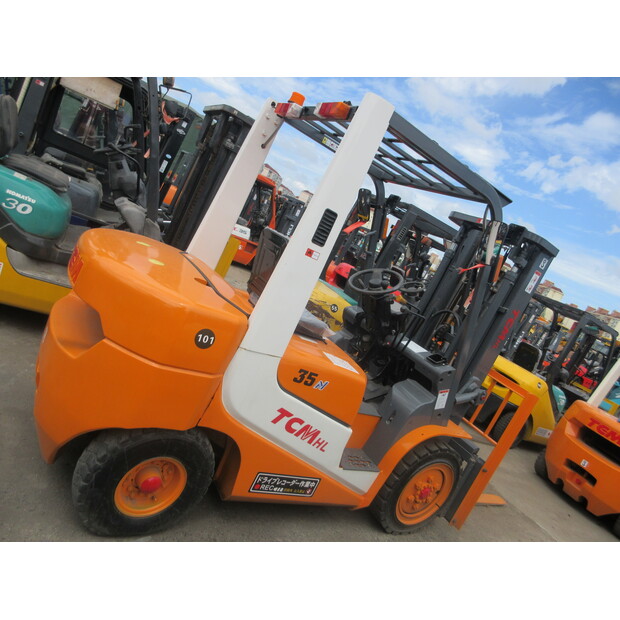 2023 TCM FD35-44209024