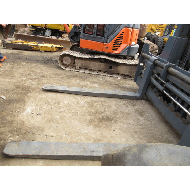 2023 TCM FD100-44209046