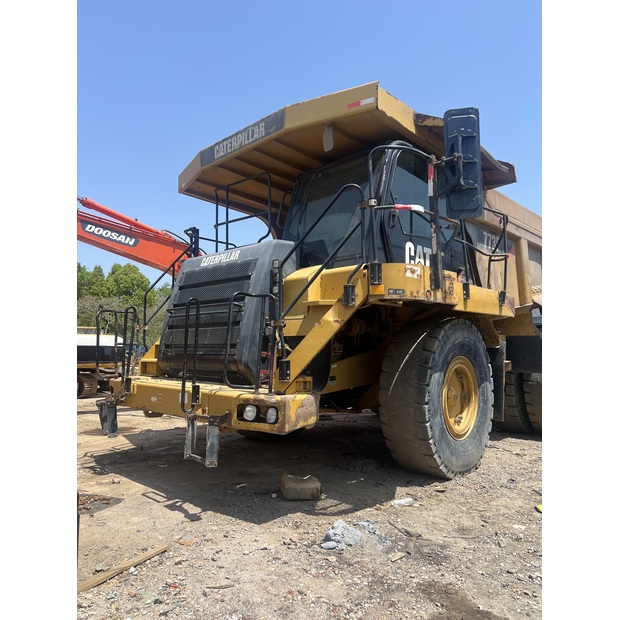 2022 كاتربيلر 773F-44209086