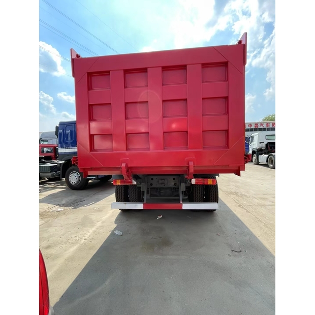 2023 هوو 371-44209188