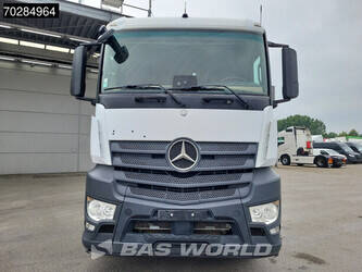 2019-mercedes-benz-actros-1845-1284365-44209218