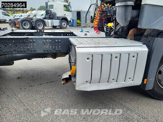 2019-mercedes-benz-actros-1845-1284365-44209226