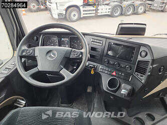 2019-mercedes-benz-actros-1845-1284365-44209232