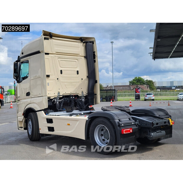2023 Mercedes-Benz Actros 1848-44209301