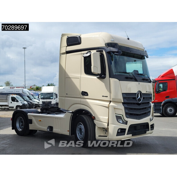 2023 Mercedes-Benz Actros 1848-44209302