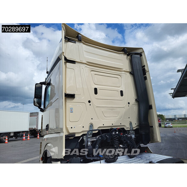 2023 Mercedes-Benz Actros 1848-44209308