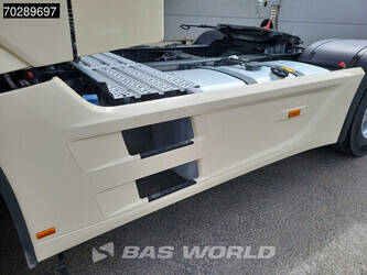 2023-mercedes-benz-actros-1848-1300187-44209310