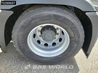 2023-mercedes-benz-actros-1848-1300187-44209315