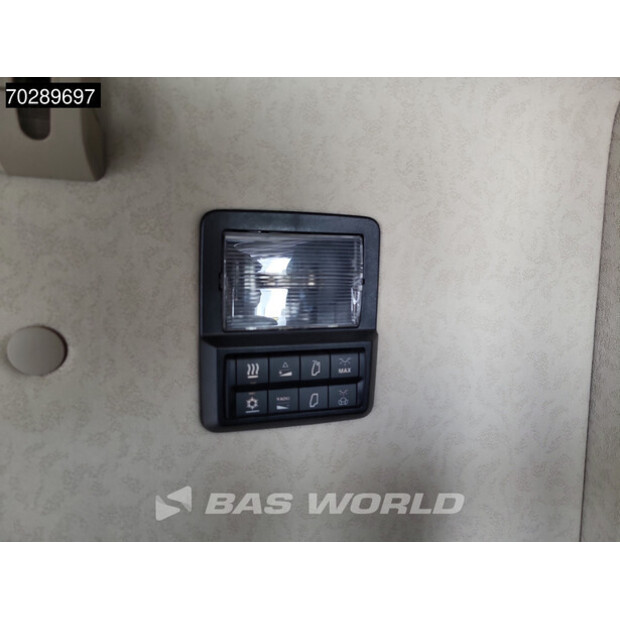 2023 Mercedes-Benz Actros 1848-44209325