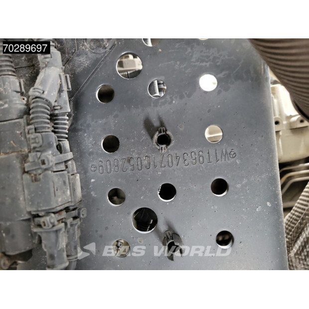 2023 Mercedes-Benz Actros 1848-44209333