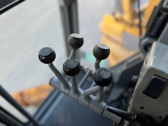 2018-caterpillar-140k-1392510-44209368