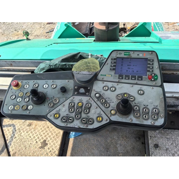 2022 VOGELE S1800-2L-44209416