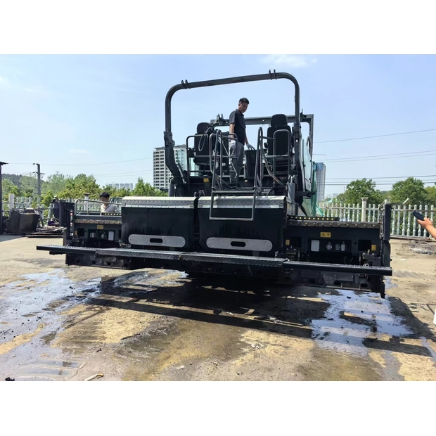 2022 VOGELE S1800-2L-44209418