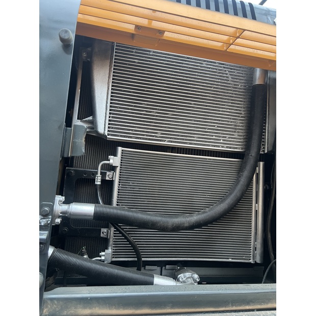 2023 Hyundai HX220HD-44209761