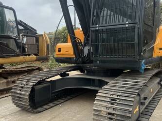 2023-hyundai-220hd-44209781