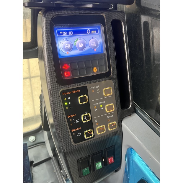 2023 هيونداي 220HD-44209788