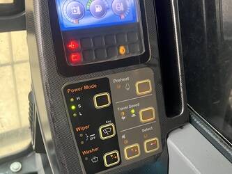 2023-hyundai-220hd-44209788