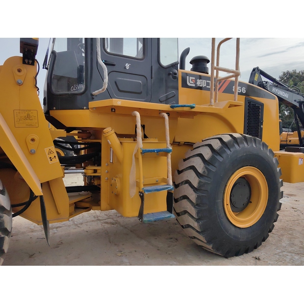 2023 ليوكونج 856-44209821