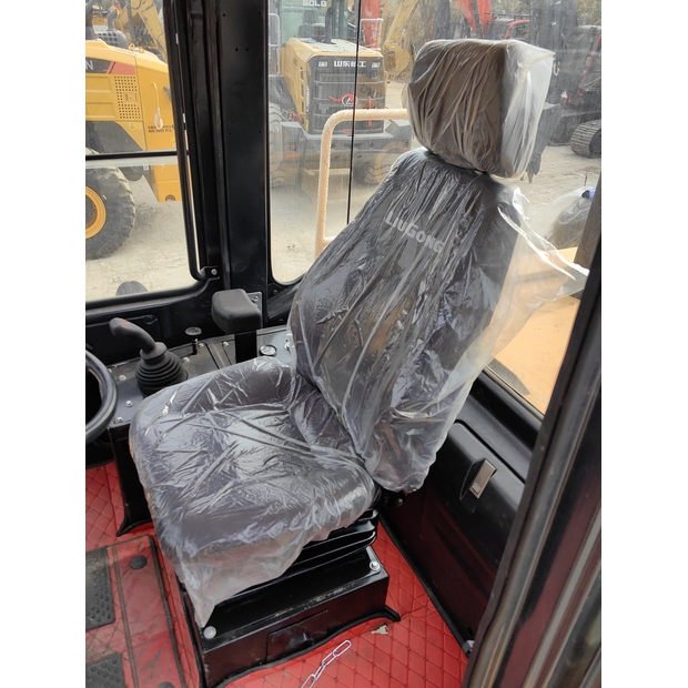 2023 ليوكونج 856-44209826