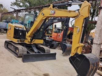 صورة ل حفارات صغيرة 2023 كاتربيلر 306E