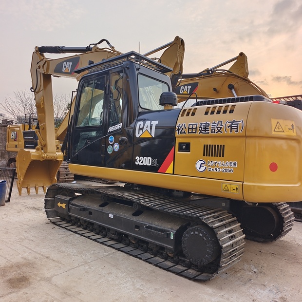 2023 كاتربيلر 320D-44210018