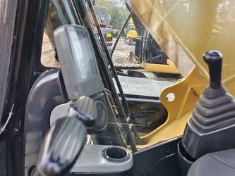 2023-caterpillar-320d-1393134-44210022