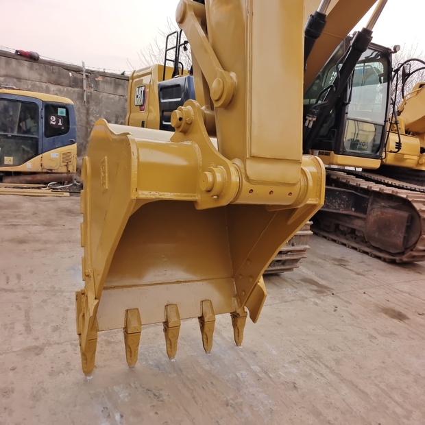 2023 كاتربيلر 320D-44210023