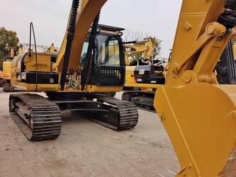 2023-caterpillar-320d-1393134-44210025