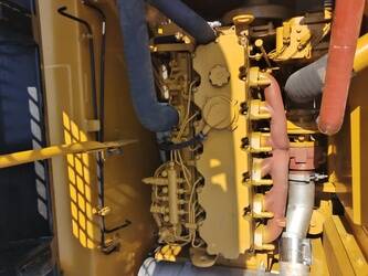 2023-caterpillar-320d2l-1393135-44210043