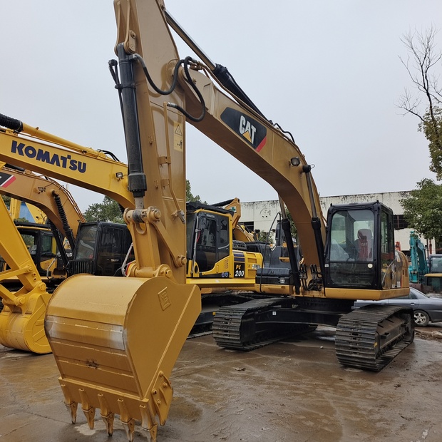 2023 Caterpillar 320DL-44210045