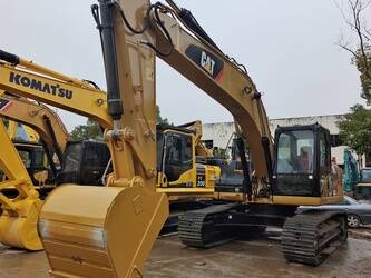 Image for TRACKED EXCAVATORS 2023 Caterpillar 320DL