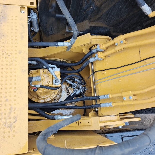 2023 Caterpillar 320DL-44210054