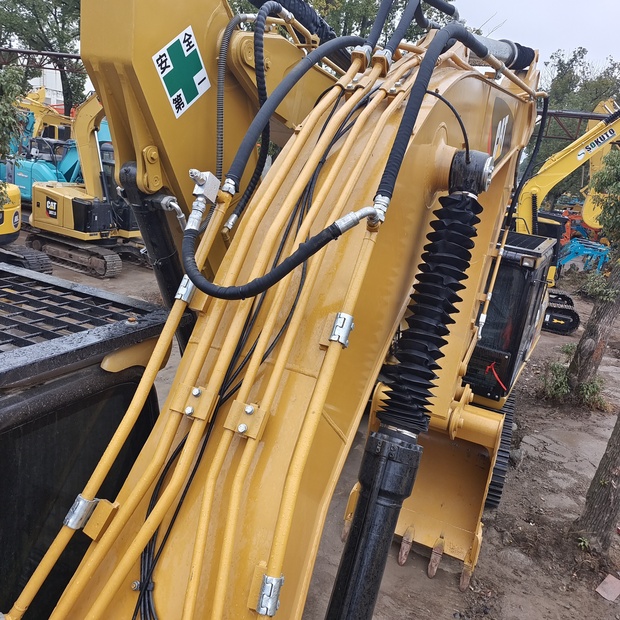 2023 Caterpillar 320DL-44210056