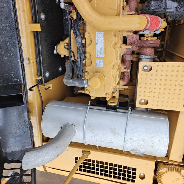 2023 Caterpillar 320DL-44210057