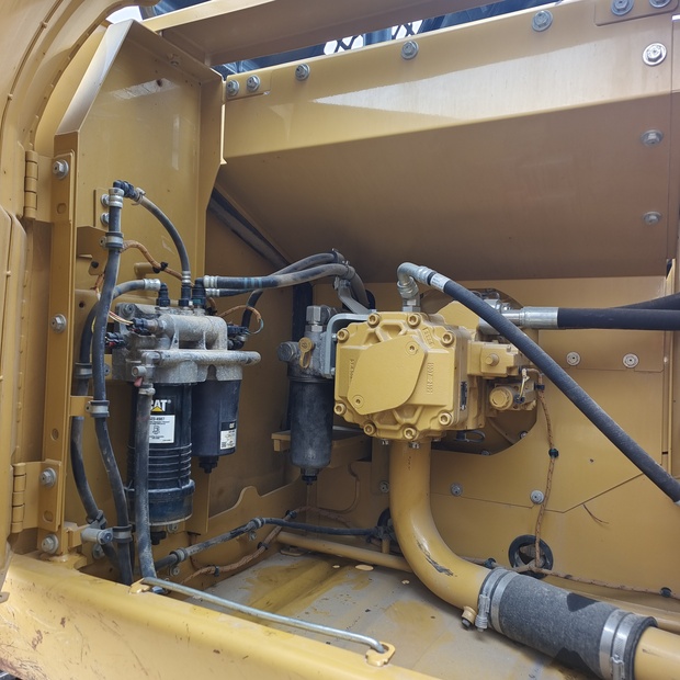 2023 Caterpillar 320GX-44210081