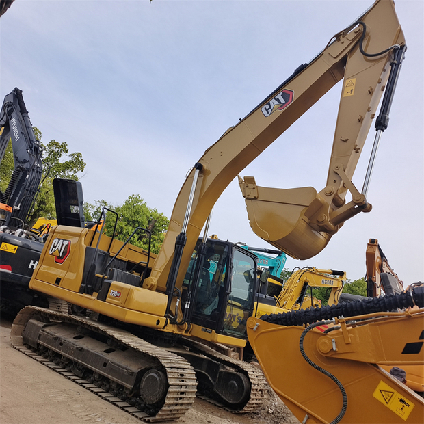 2023 كاتربيلر 320GC-44210094