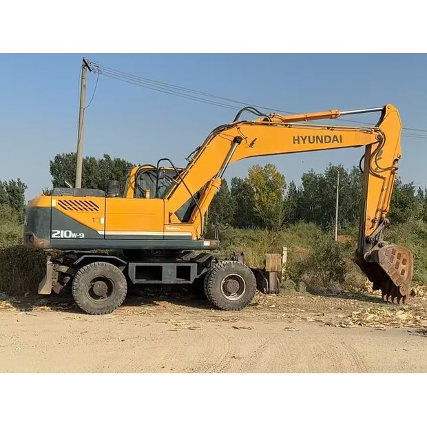 2023 Hyundai R210W-9-44210112