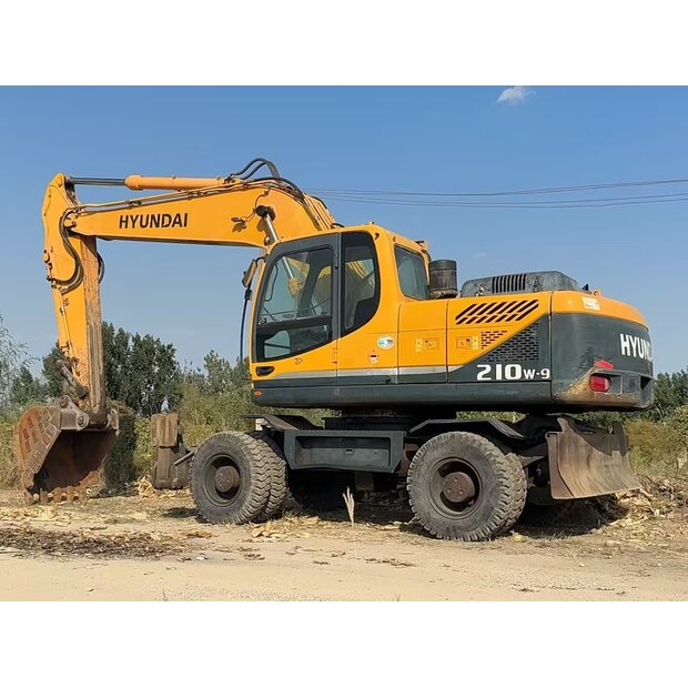 2023 Hyundai R210W-9-44210113