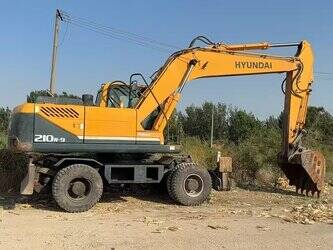 2023-hyundai-r210w-9-1393141-44210114