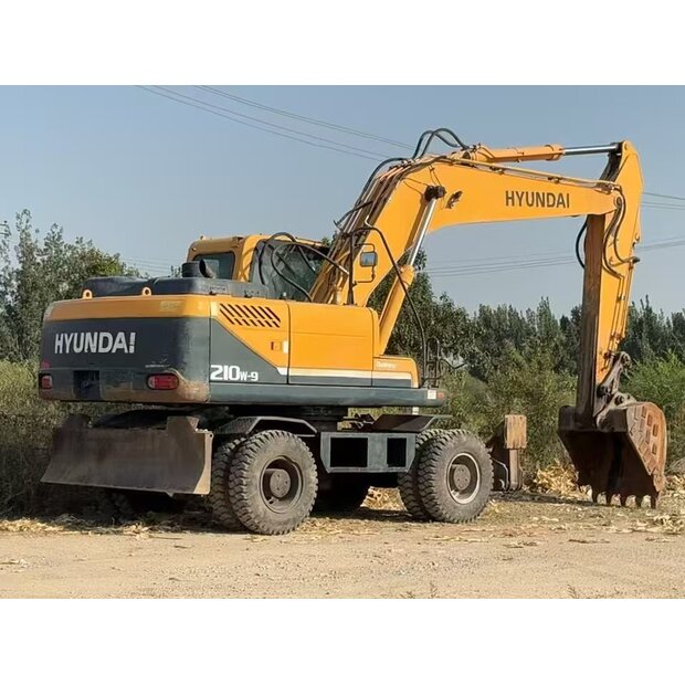 2023 Hyundai R210W-9-44210116
