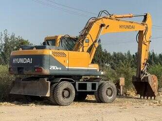 2023-hyundai-r210w-9-1393141-44210116