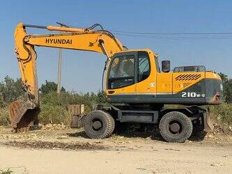 2023-hyundai-r210w-9-1393141-44210117