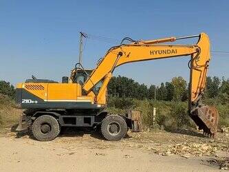 2023-hyundai-r210w-9-1393141-44210118